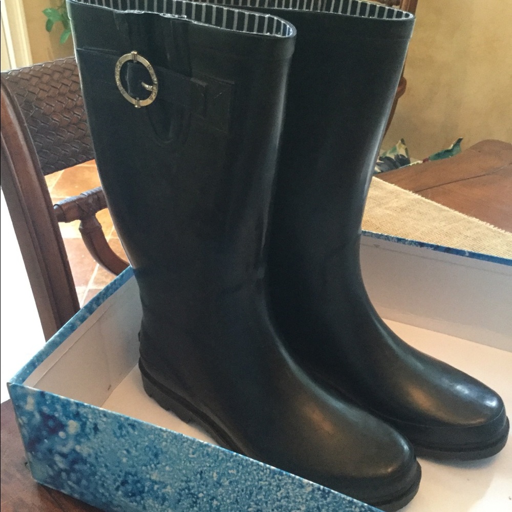 Rain boots